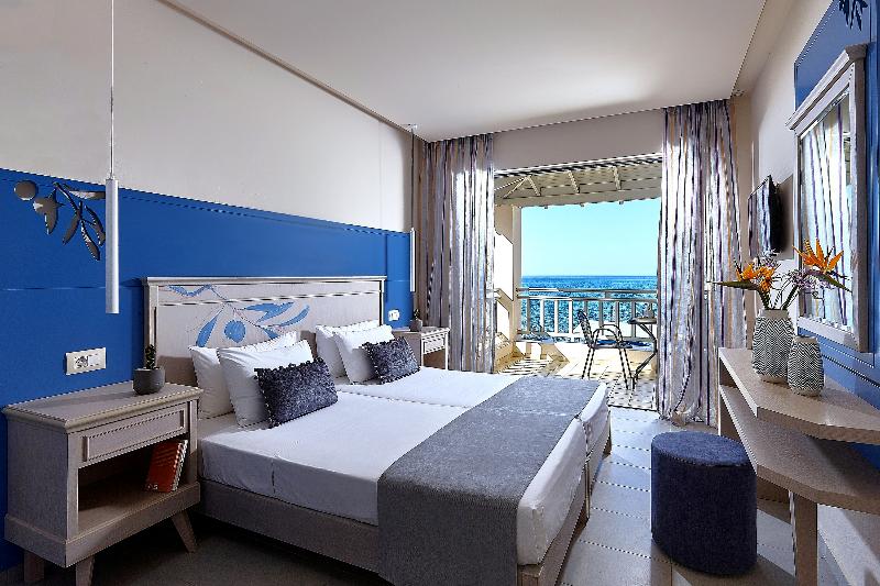 Номер Deluxe Вид на Море, Castello Village Resort
