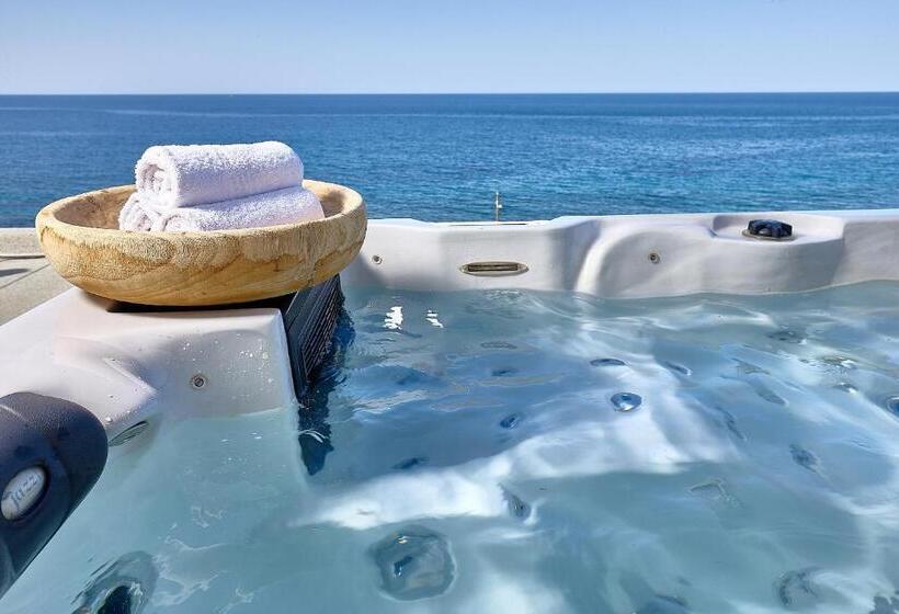 Номер Deluxe Вид на Море, Castello Village Resort