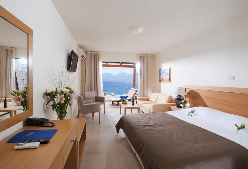 Номер Superior Вид на Море, Miramare Resort & Spa