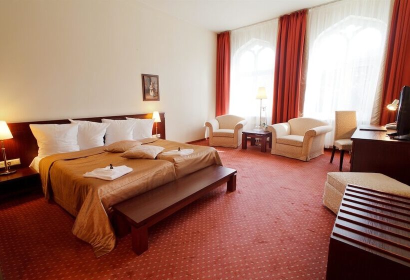 اتاق استاندارد, Monika Centrum Hotels