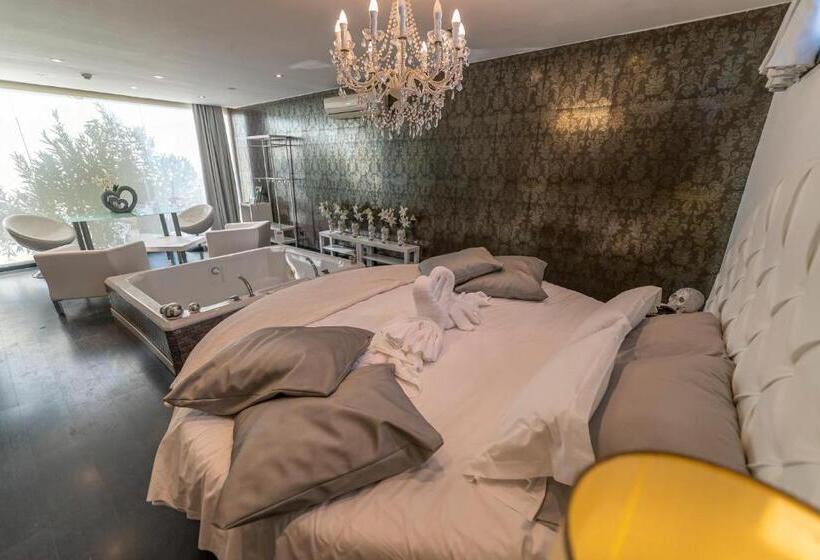 套房, Nastasi Hotel & Spa