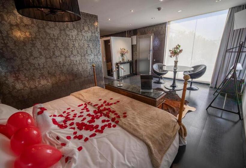 套房, Nastasi Hotel & Spa