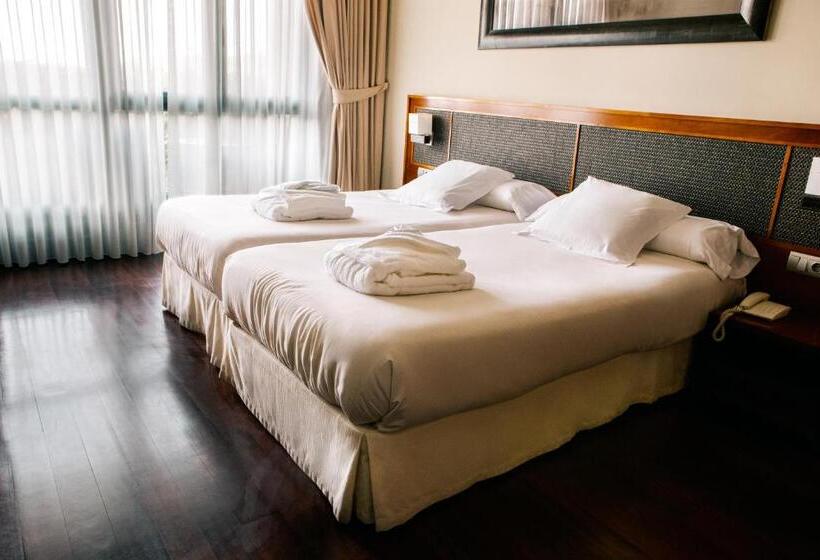 주니어 스위트, Hosteria De Torazo Nature Hotel & Spa