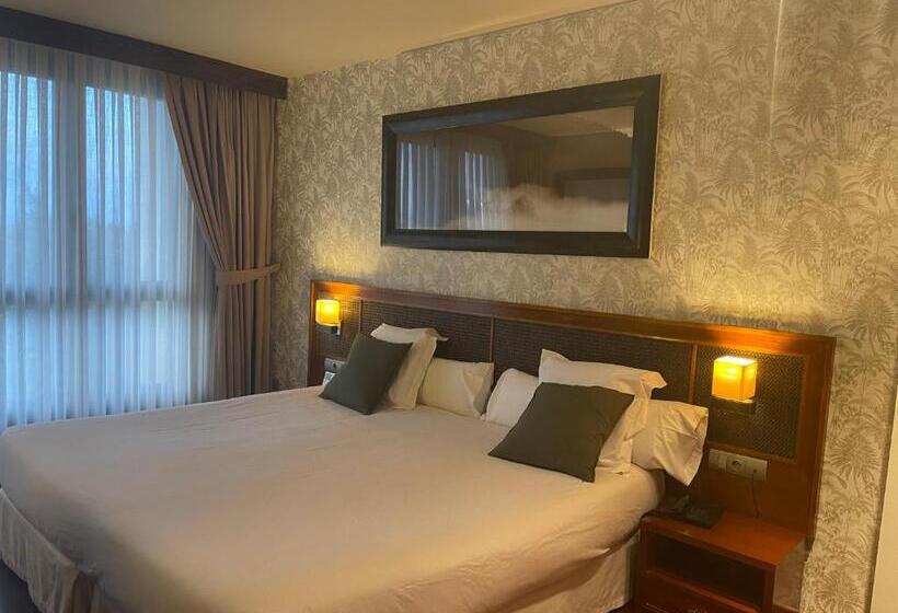 주니어 스위트, Hosteria De Torazo Nature Hotel & Spa