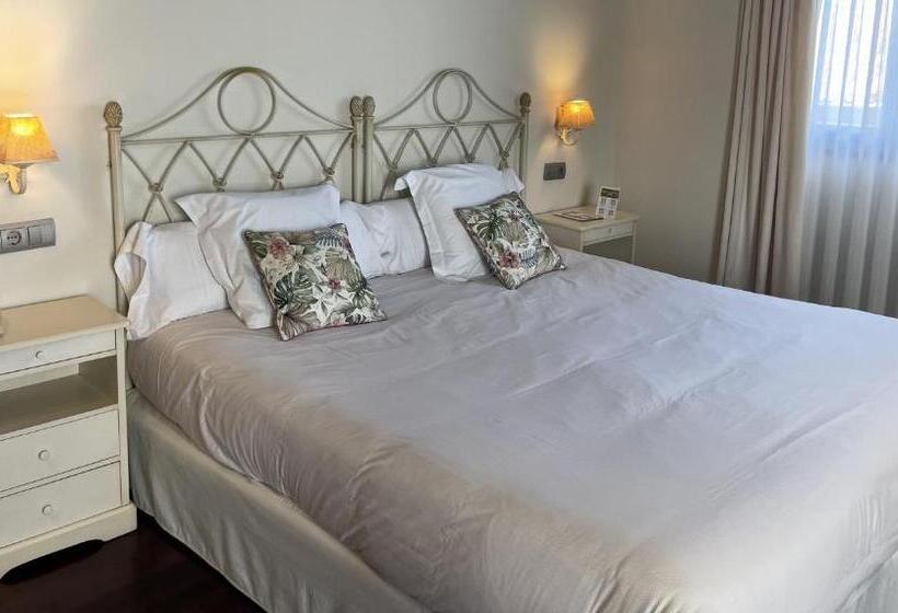수피리어 자쿠지 룸, Hosteria De Torazo Nature Hotel & Spa