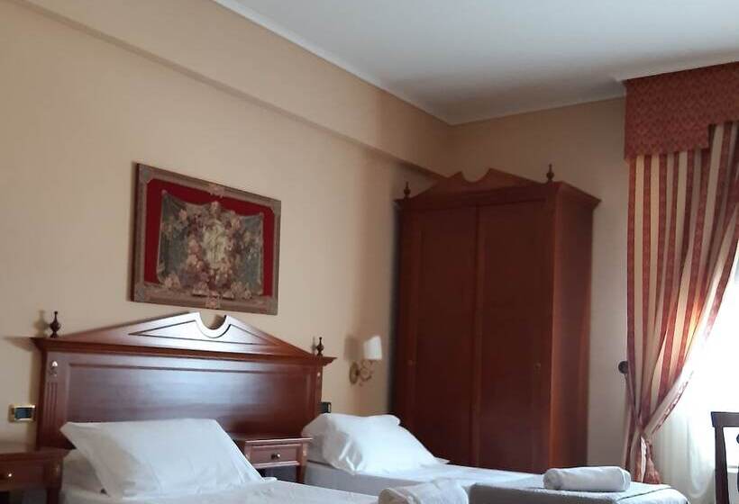Standard Trippelrum, D Angelo Palace