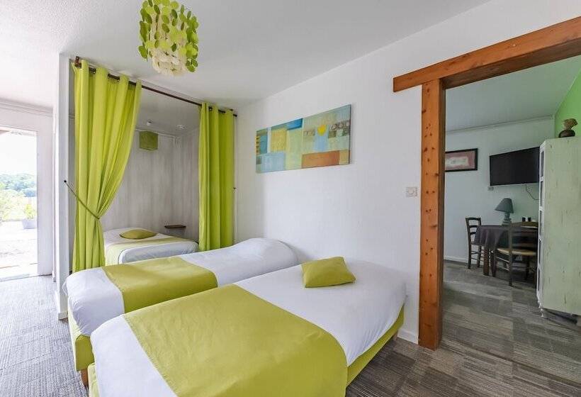 Семейный Номер, Hôtel Du Moulin De La Brevette