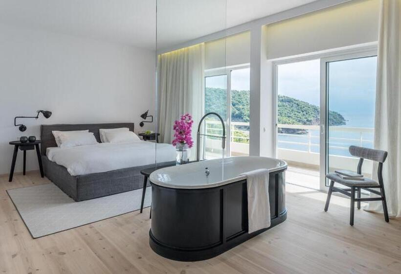 Президентский Люкс, Sirene Blue Luxury Beach Resort