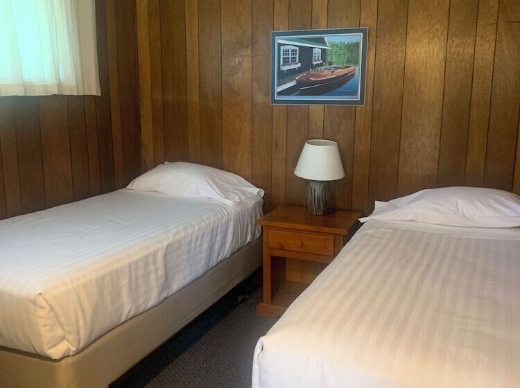 침실 2개 주택, Colonial Bay Motel And Cottages