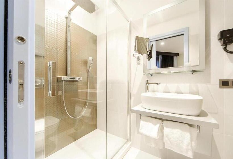 اتاق سوپریور با تخت بزرگ, Hôtel Boutique Richelieu, Lyon Gare Part Dieu