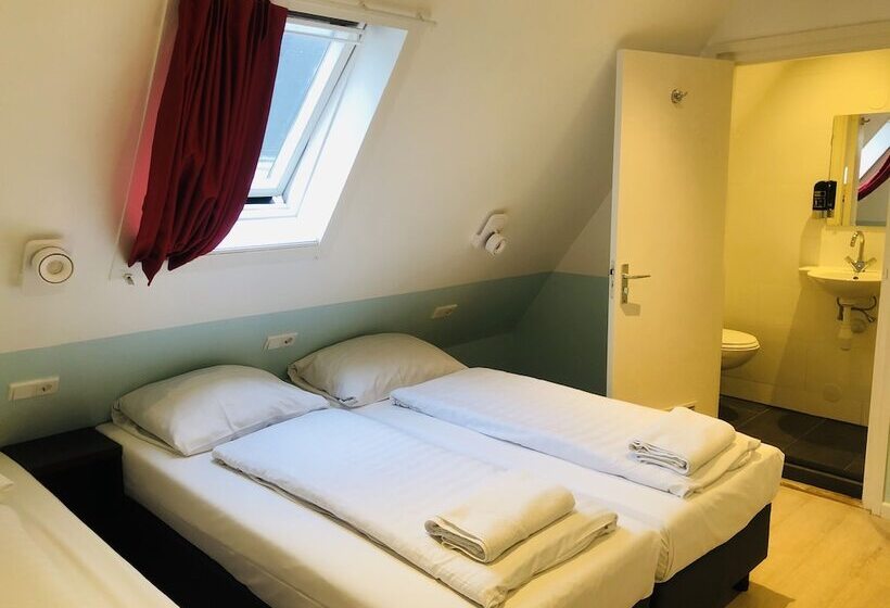Habitació Triple Estàndard, Damrak Inn