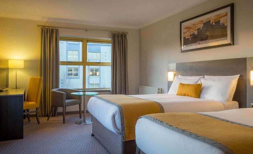 标准三人间, Maldron Hotel & Leisure Centre Limerick