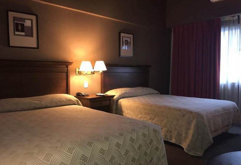套房, Howard Johnson Pilar Resort Spa & Convention Center
