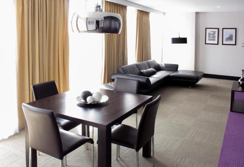 프레지덴셜 스위트, Trinitarias Suites