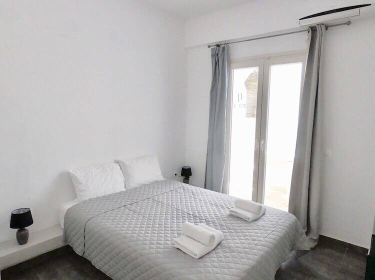 Студия Deluxe, Anny Studios & Rooms Perissa Beach