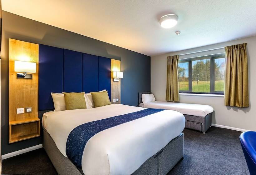 Семейный Номер, Days Inn Hotel Gretna Green