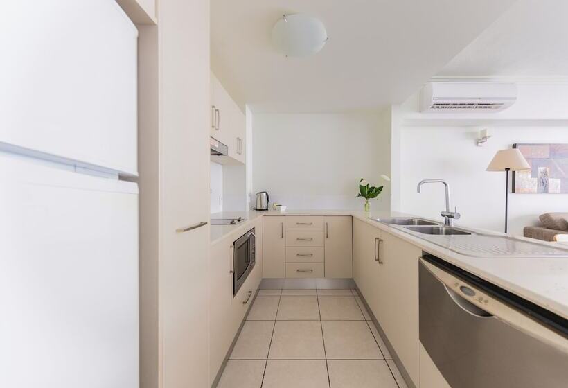 Апартаменты 2 Спальни, Silkari Lagoons Port Douglas