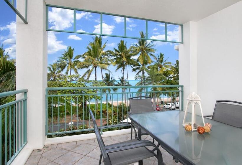 Апартаменты 3 Спальни, On The Beach Apartments