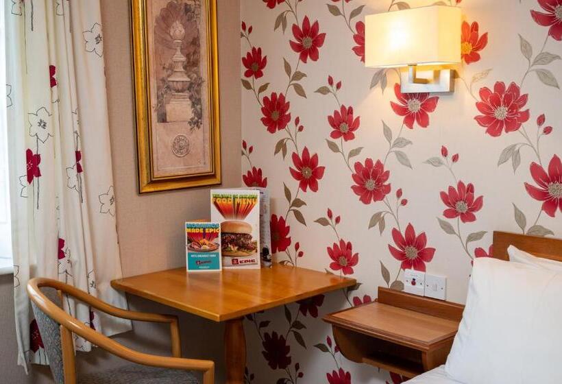 Номер Стандарт, Bridge Inn