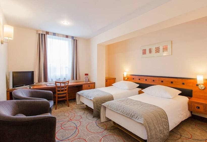 Номер Стандарт, Qubus Hotel Głogów