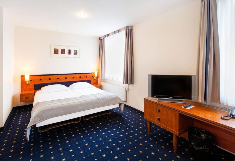 Номер Стандарт, Qubus Hotel Głogów