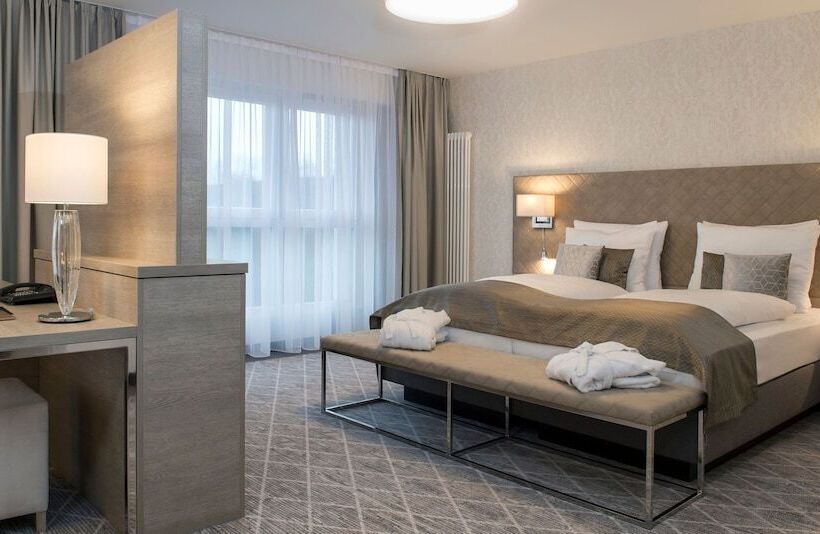 Полулюкс, Victor S Residenz Hotel Teistungenburg