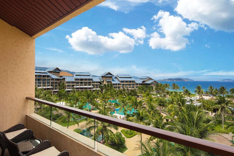 Номер Deluxe Вид на Море, Hilton Sanya Yalong Bay Resort & Spa