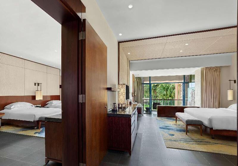 Номер Deluxe, Hilton Sanya Yalong Bay Resort & Spa