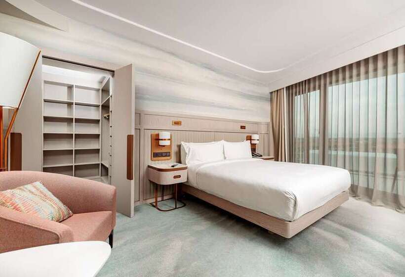 Номер Deluxe Вид на Море, Hilton Sanya Yalong Bay Resort & Spa