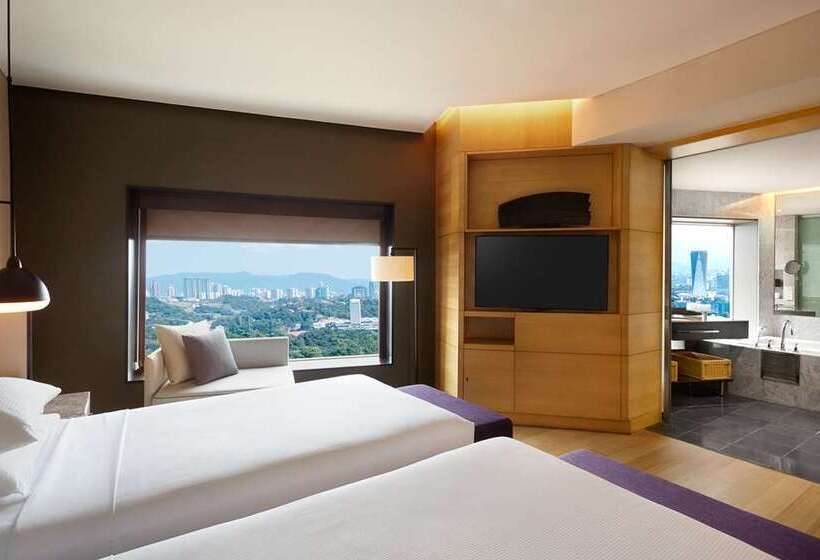 Номер Deluxe с Видом, Hilton Sanya Yalong Bay Resort & Spa
