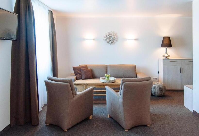 سوییت جونیور, Landhotel Potsdam