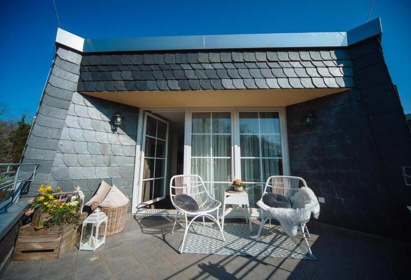 سوئیت با بالکن, Landhotel Potsdam