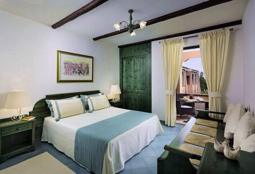 Классический Номер, Cala Ginepro Hotel Resort