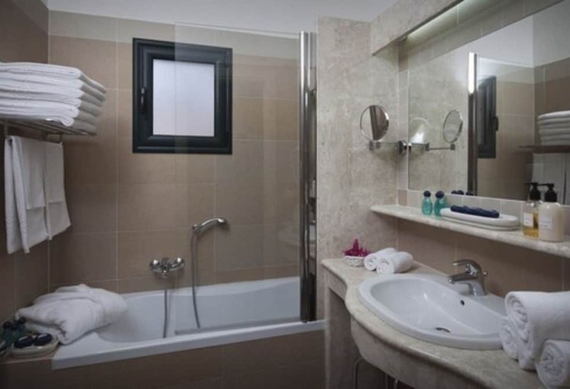 Номер Superior, Cala Ginepro Hotel Resort