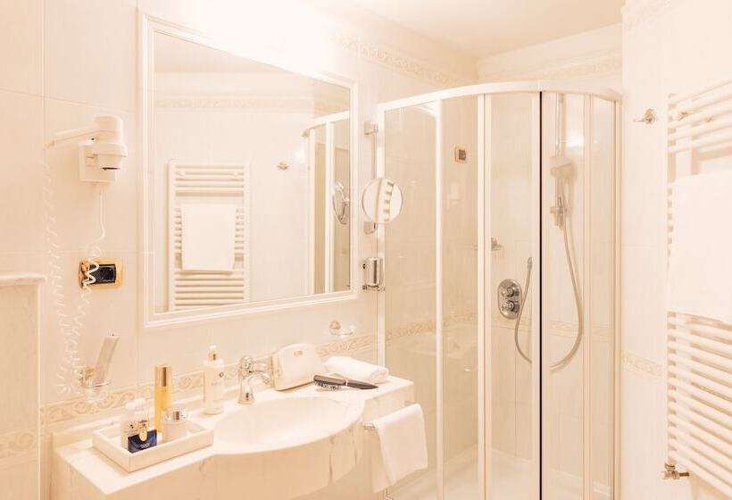 Люкс, Wellness Refugium & Resort Hotel Alpin Royal   Small Luxury Hotels Of The World