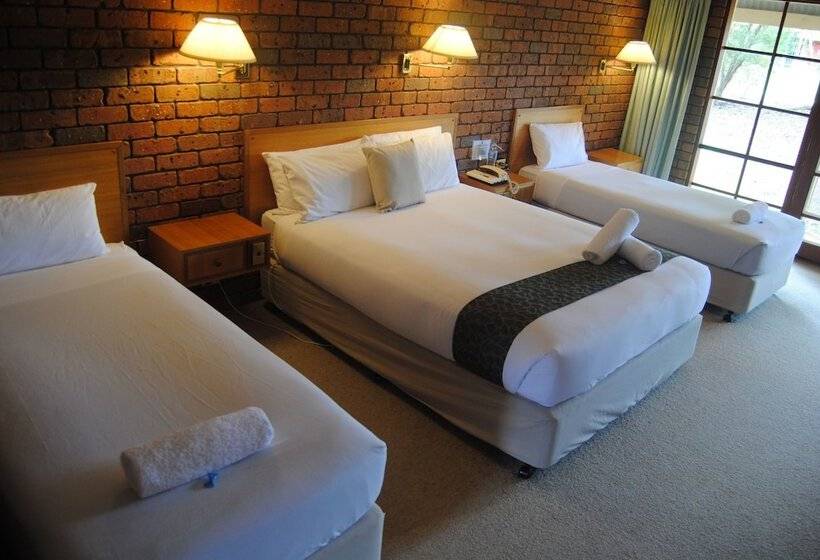Номер Стандарт, Grange Burn Motel