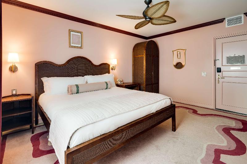 اتاق استاندارد یک نفره, Best Western Plus Executive Hotel And Suites