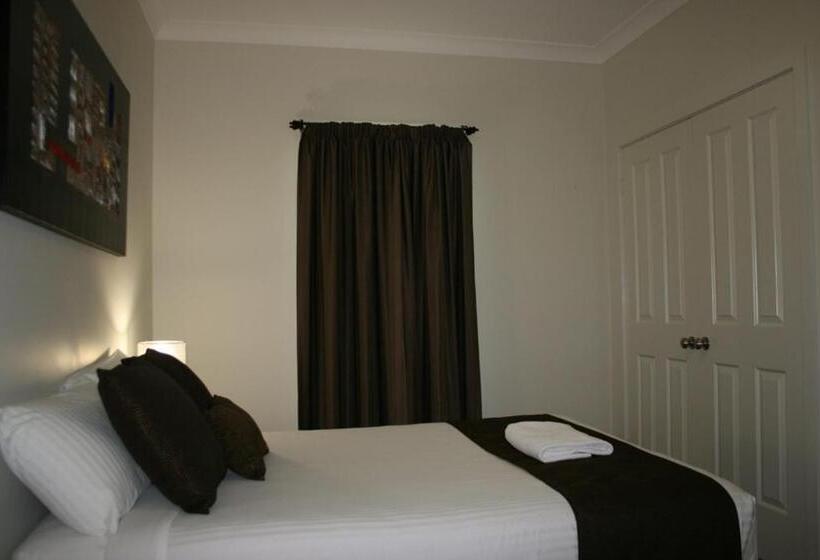 Апартаменты 3 Спальни, Noah's Mid City Motor Inn Muswellbrook