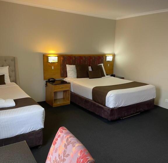 Номер Deluxe, Noah's Mid City Motor Inn Muswellbrook
