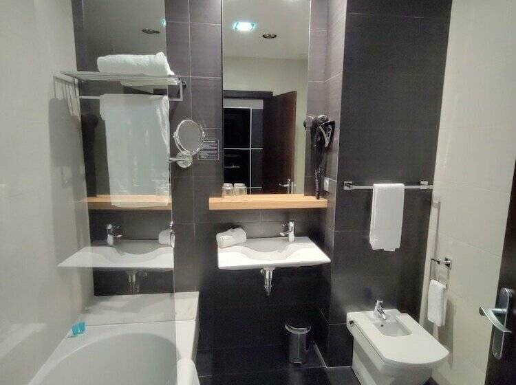 Номер Стандарт, Bienestar Moaña