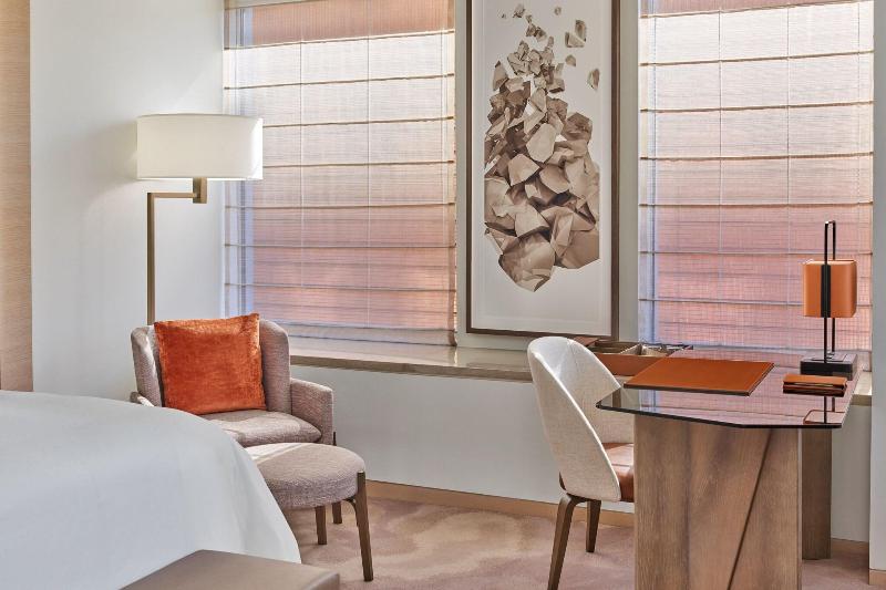 Superior Szoba King Size Bed, The St. Regis San Francisco