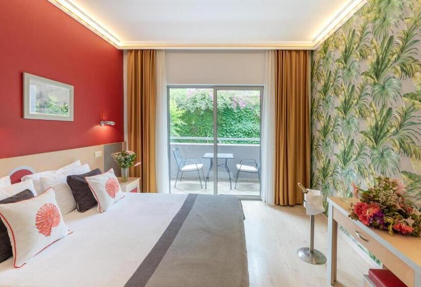 Номер Стандарт Вид на Сад, Grand Viking Hotel   All Inclusive