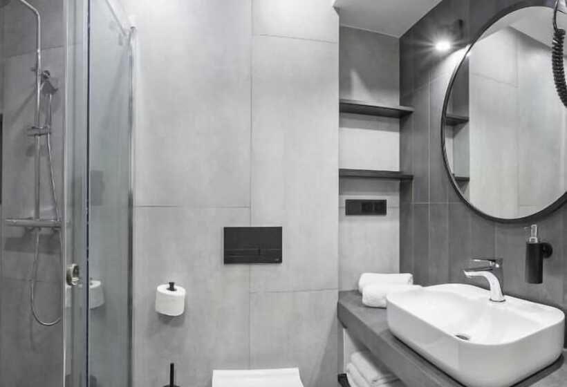Premium-huone, Alexander
