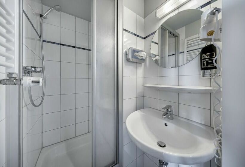 Номер Стандарт, a&o Dresden Hauptbahnhof