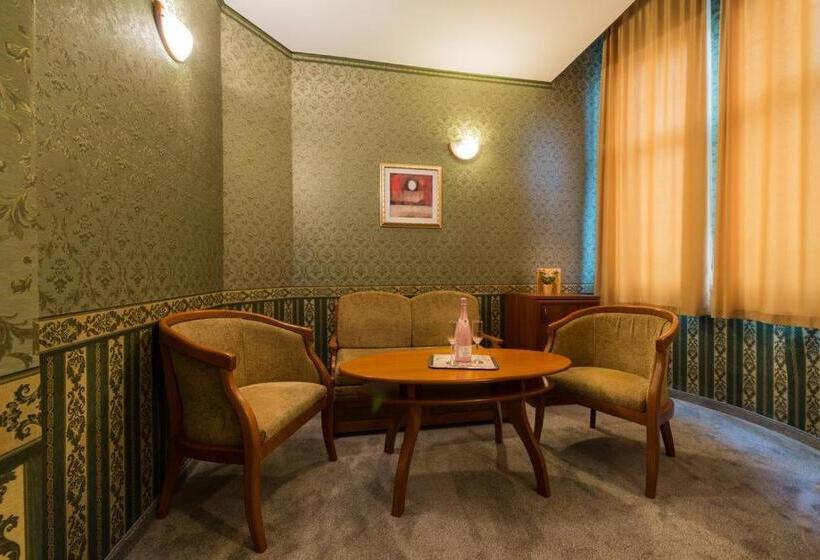 豪华房间, Family Hotel Chiplakoff