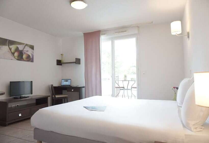 Студия Стандарт, Zenitude Hôtel Résidences Toulon Six Fours