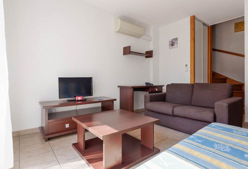 Апартаменты 3 Спальни, Zenitude Hôtel Résidences Toulon Six Fours