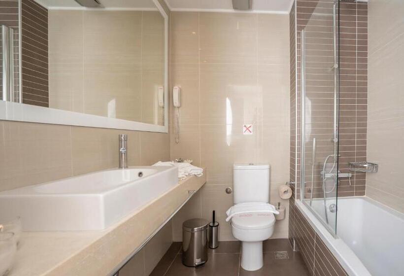 Полулюкс, Art Hotel Debono
