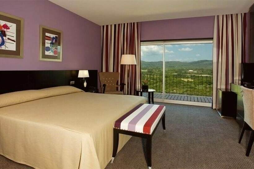 Номер Deluxe, Casino Chaves