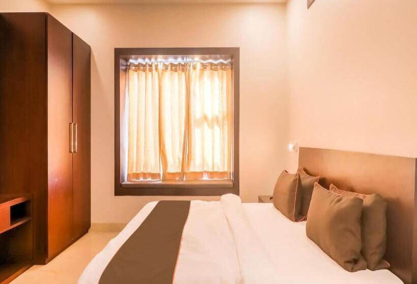 コンフォートトリプルルーム, Super Townhouse Amaraa Farms Near Lulu Hypermarket